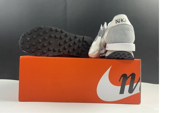LD Fragment Grey Waffle DH2684-001 Nike sacai SF 0904
